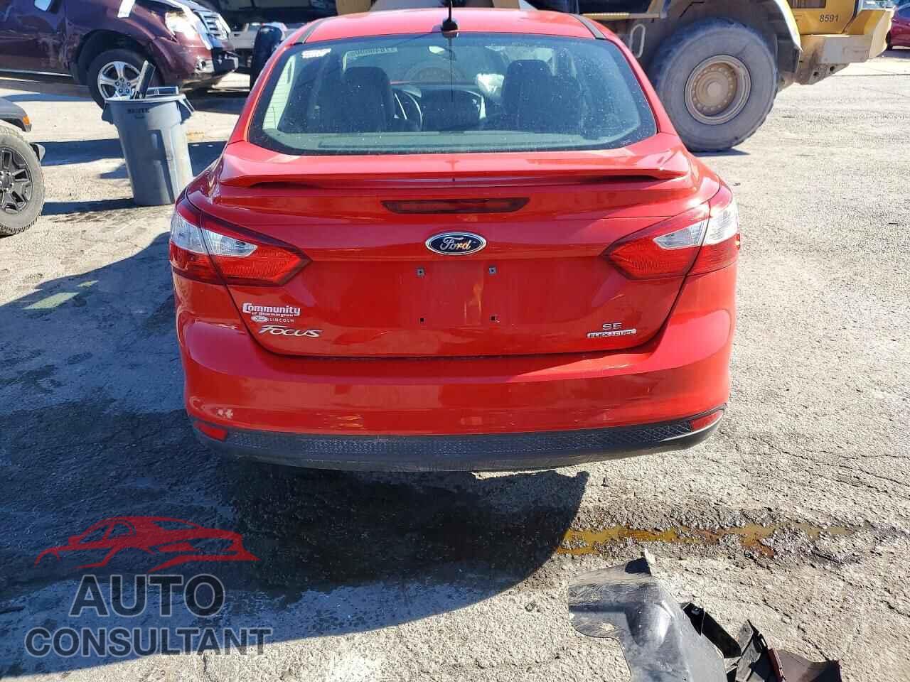 FORD FOCUS 2014 - 1FADP3F28EL405171