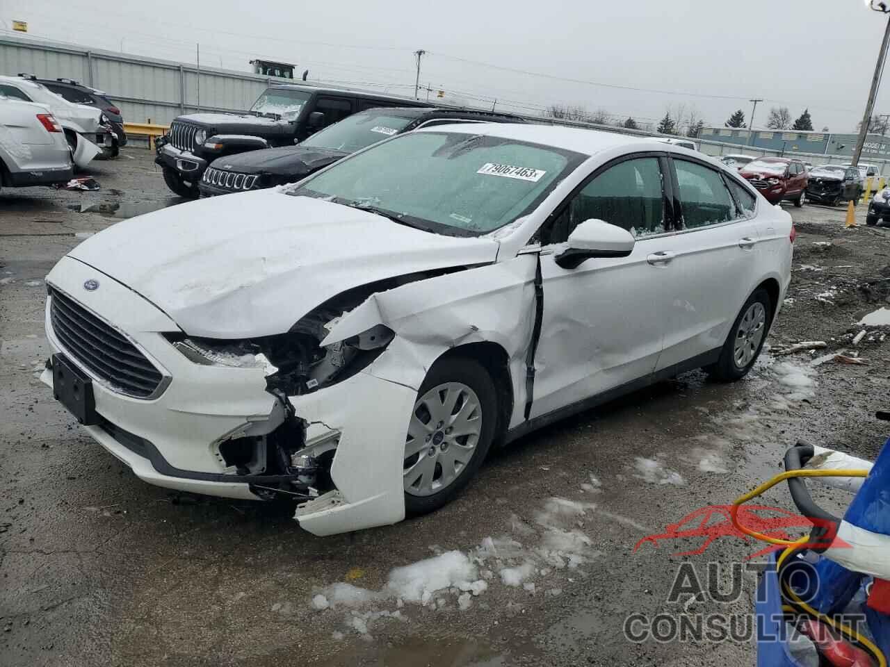 FORD FUSION 2020 - 3FA6P0G76LR256694
