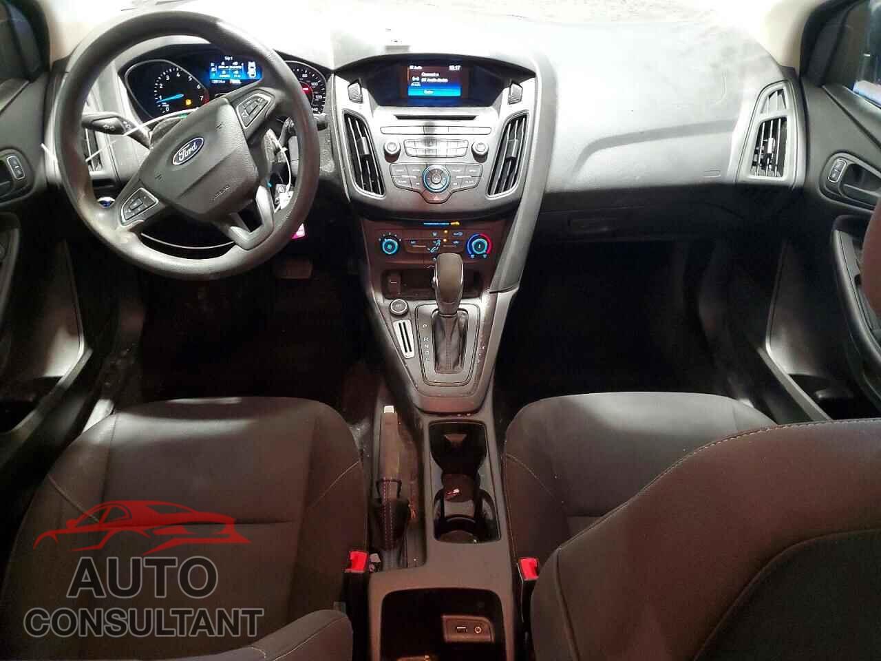 FORD FOCUS 2016 - 1FADP3E24GL362050