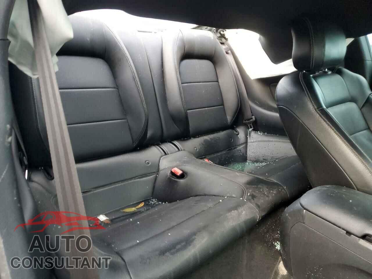 FORD MUSTANG 2018 - 1FA6P8CF4J5108491