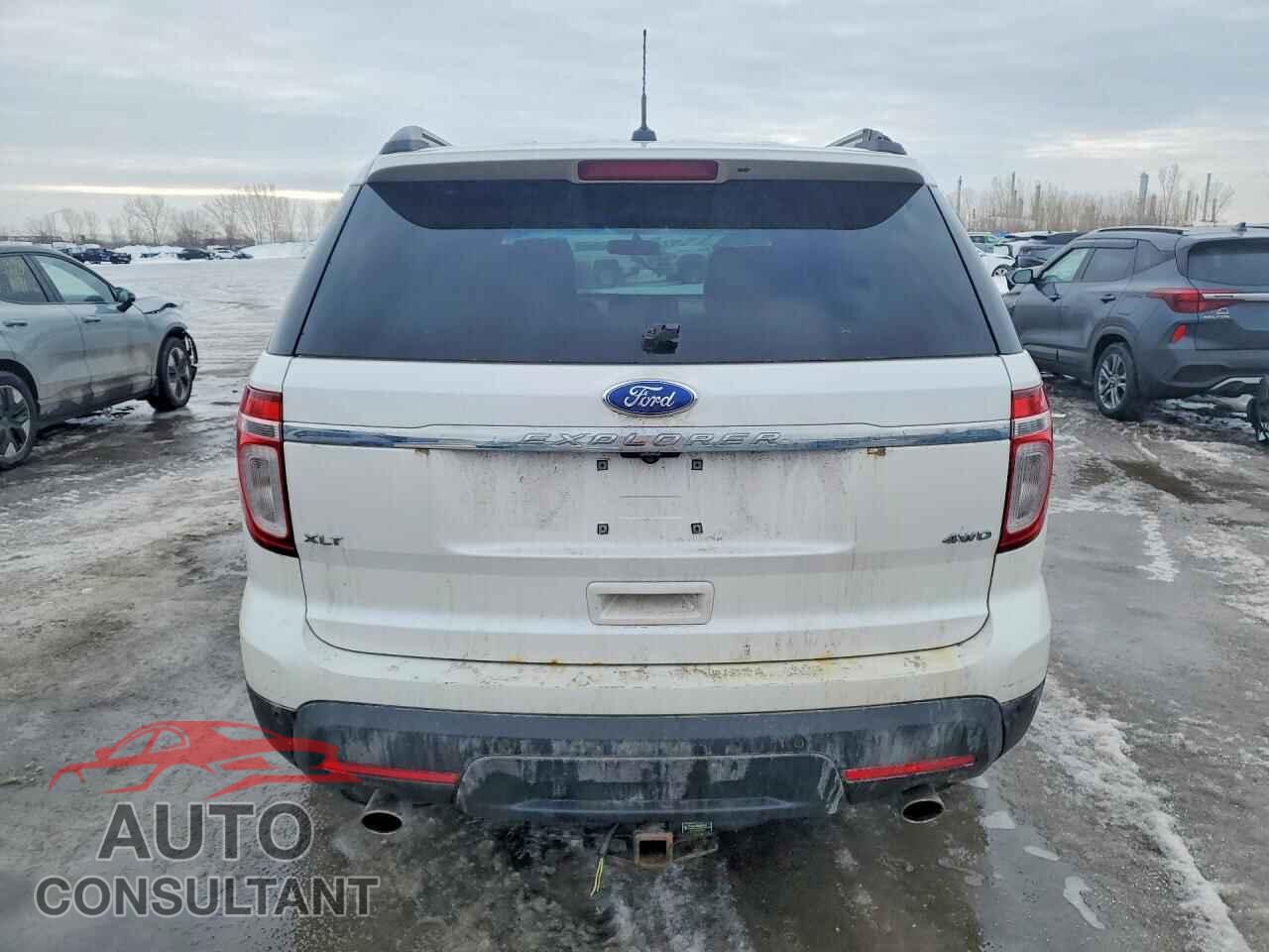 FORD EXPLORER 2011 - 1FMHK8D8XBGA52415