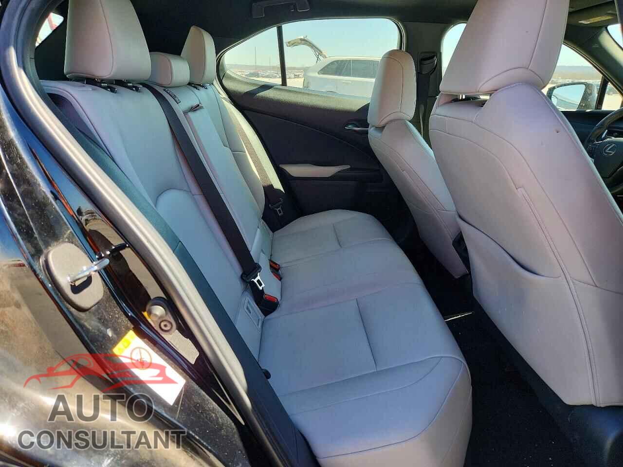 LEXUS UNKNOWN 2019 - JTHY3JBH8K2002068