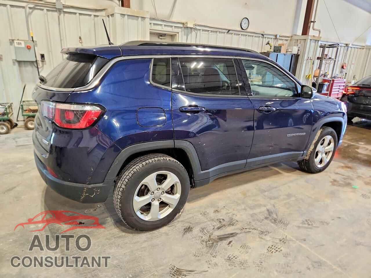 JEEP COMPASS 2018 - 3C4NJDBB2JT423546