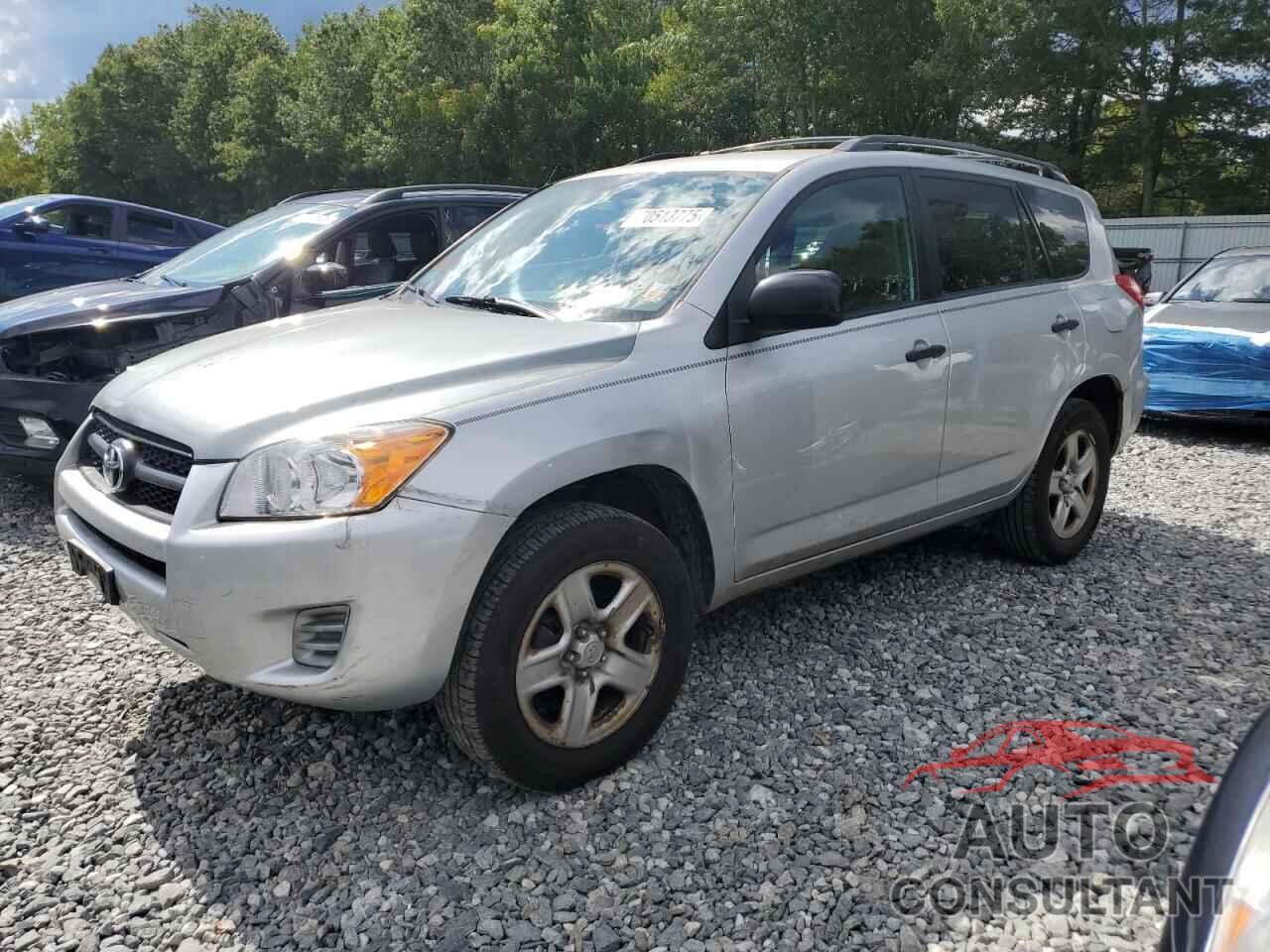 TOYOTA RAV4 2009 - JTMBF33VX9D002909