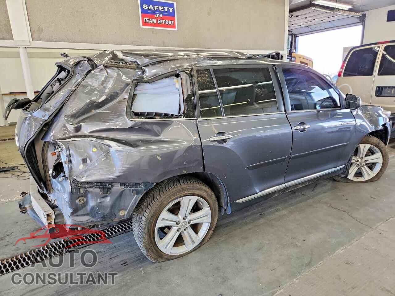 TOYOTA HIGHLANDER 2013 - 5TDDK3EH8DS231226