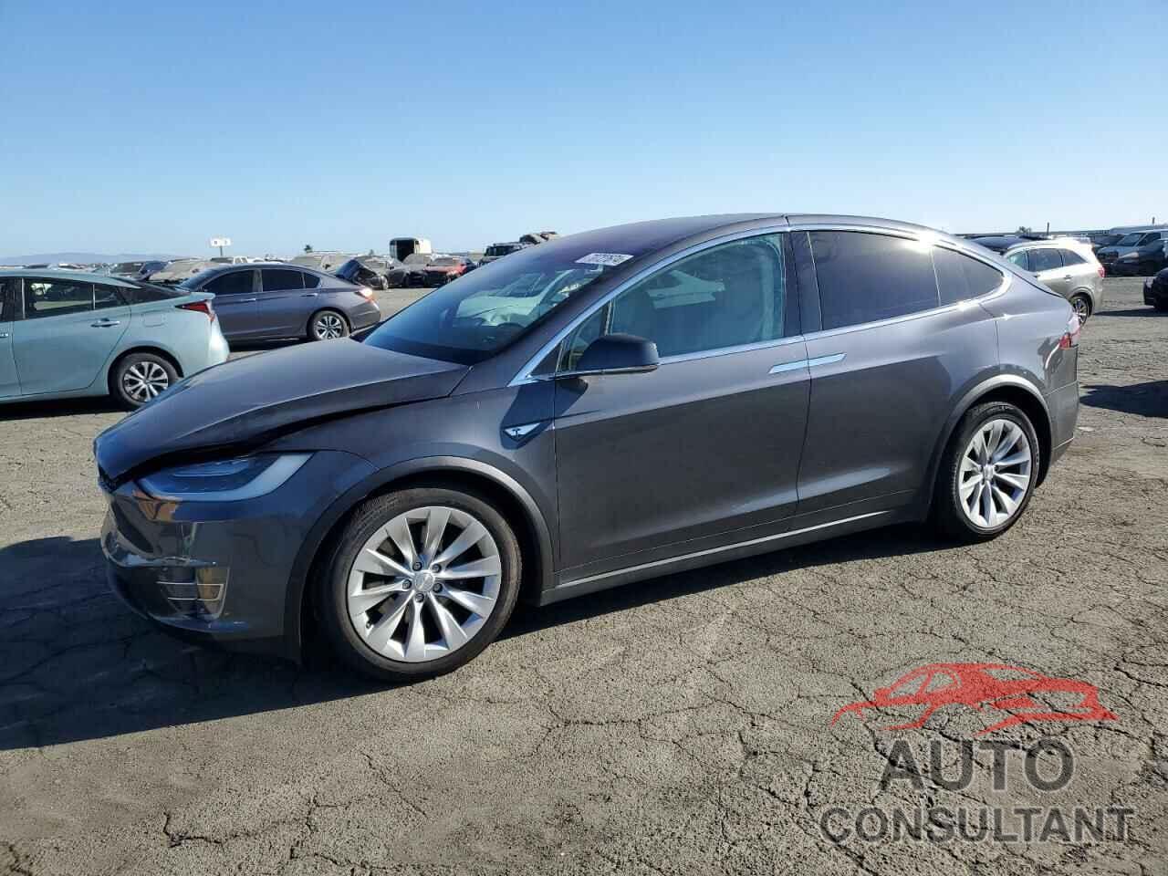 TESLA MODEL X 2016 - 5YJXCBE24GF014796