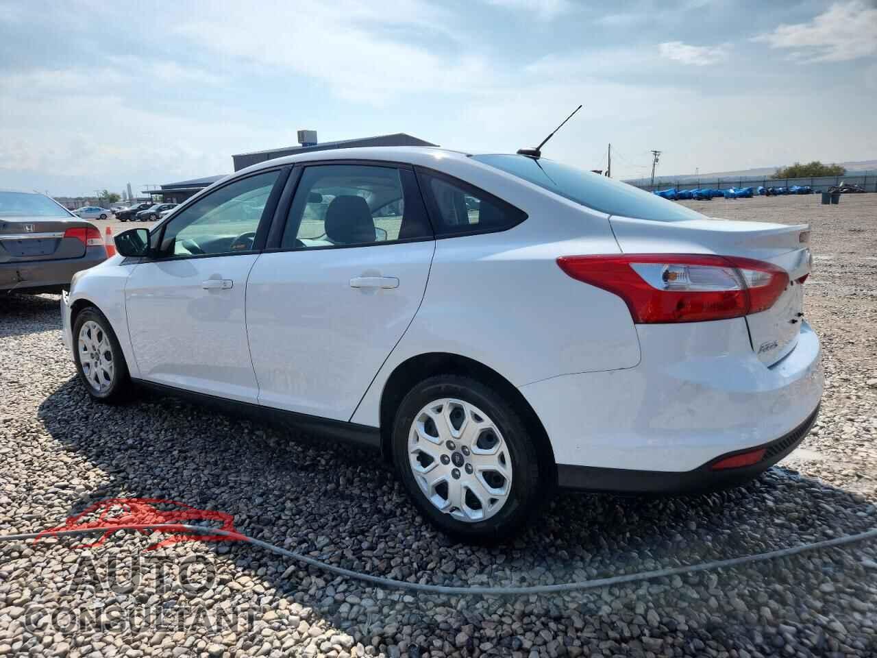 FORD FOCUS 2012 - 1FAHP3F23CL404461