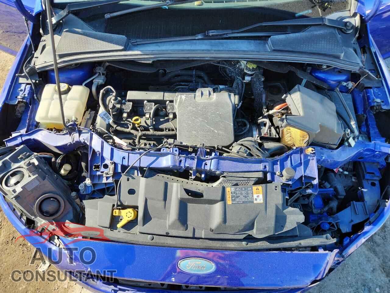 FORD FOCUS 2015 - 1FADP3N24FL338989