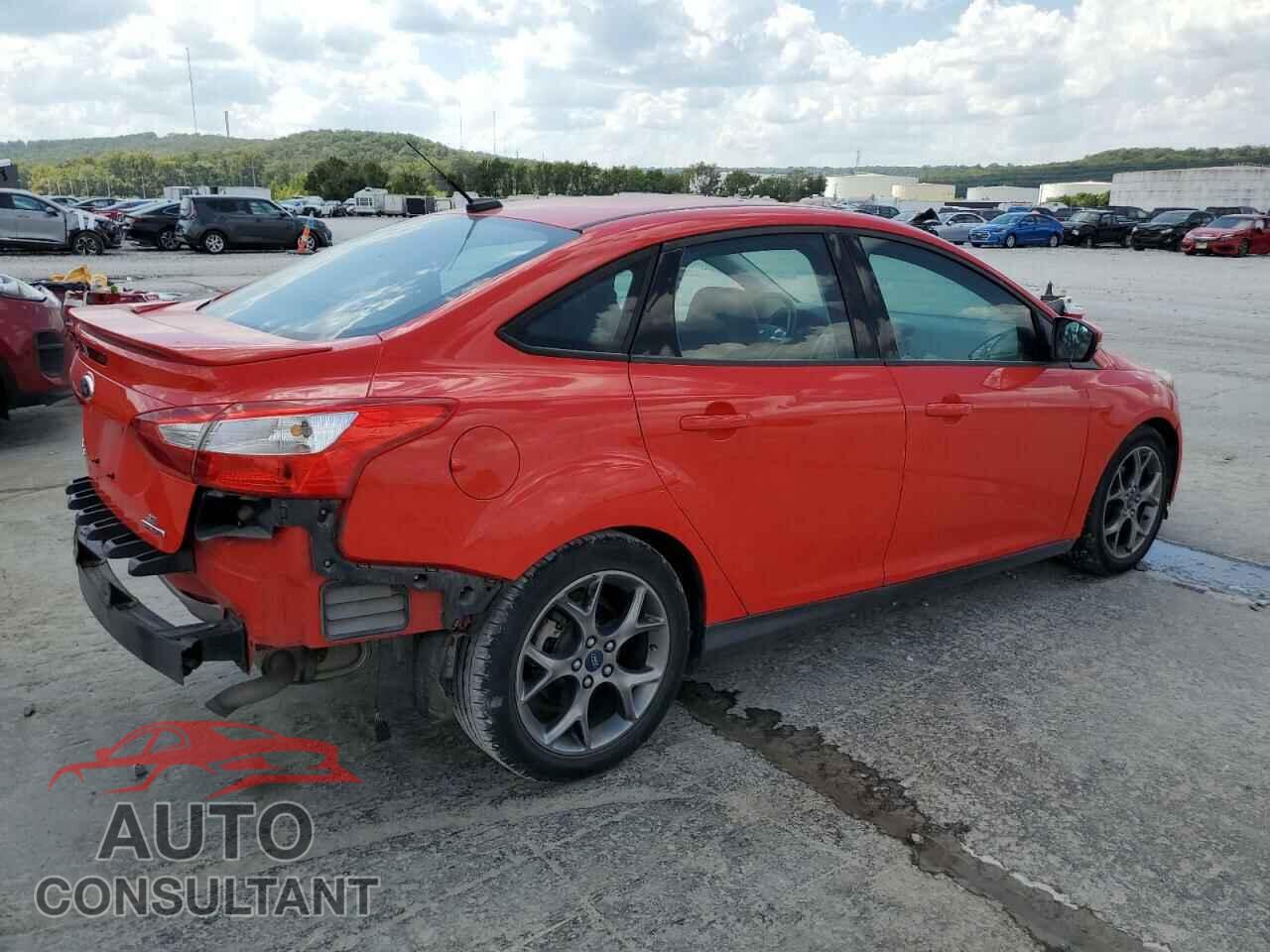 FORD FOCUS 2014 - 1FADP3F25EL410408