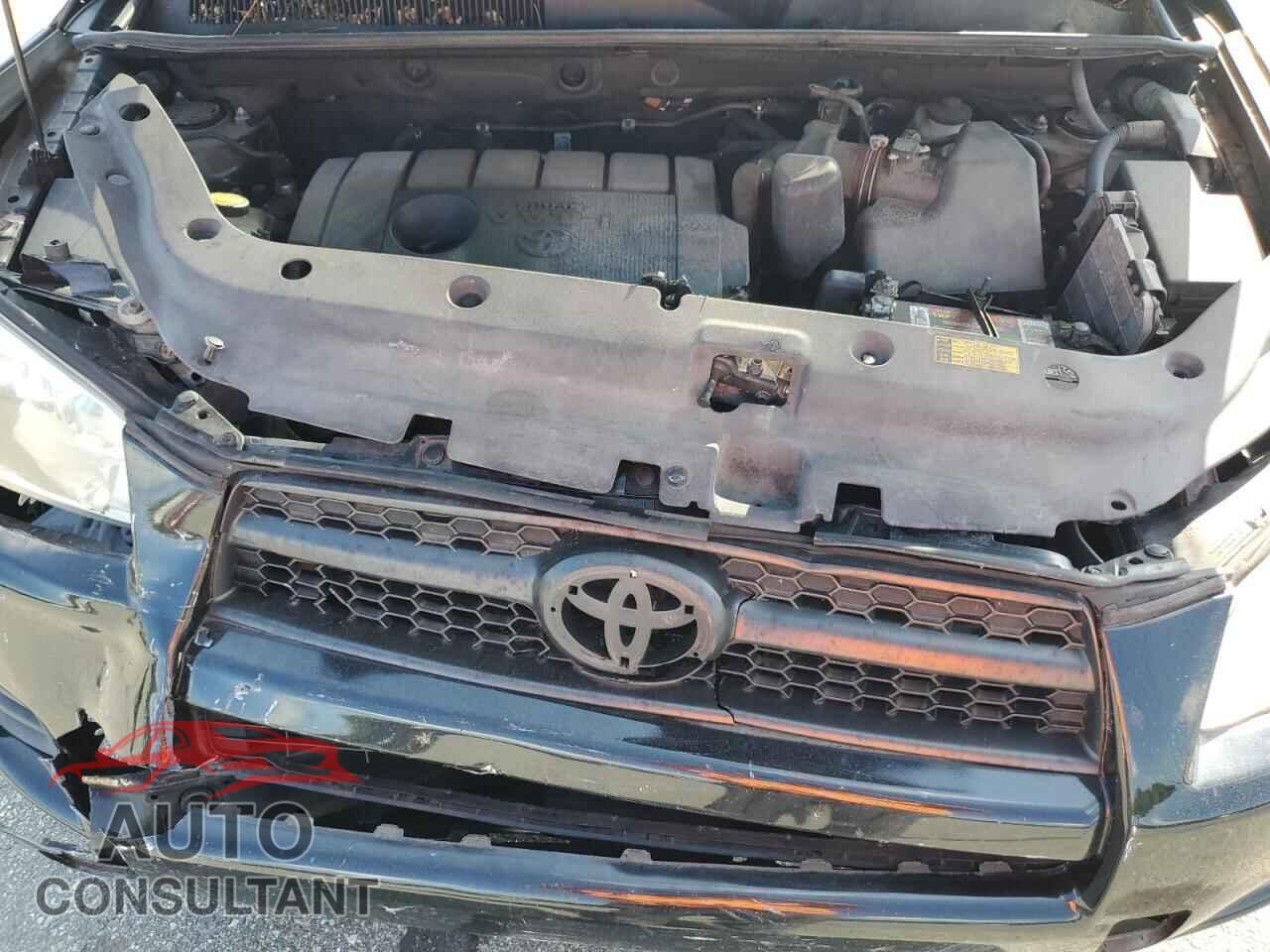 TOYOTA RAV4 2011 - 2T3ZF4DV8BW088720