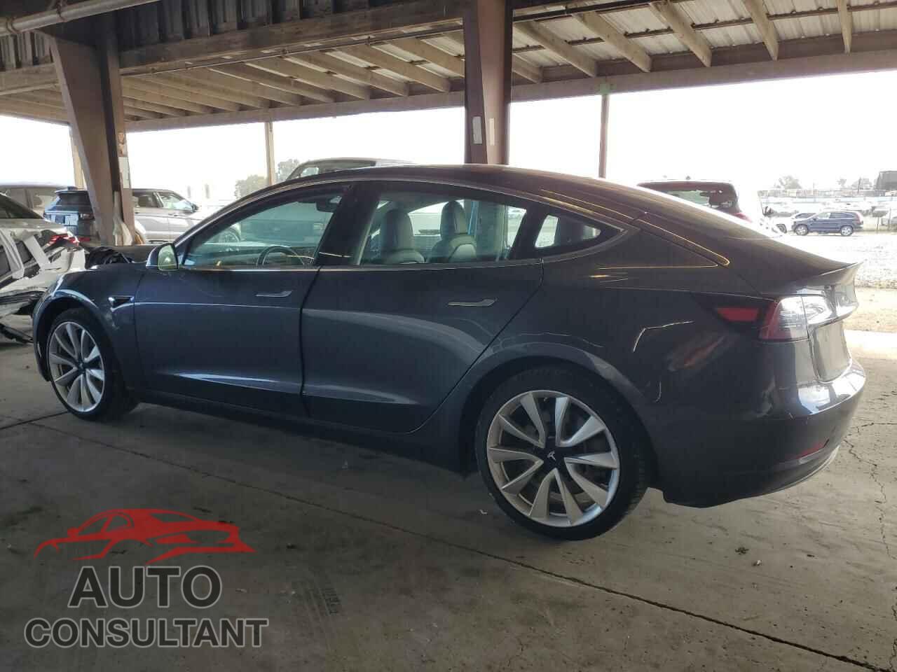 TESLA MODEL 3 2018 - 5YJ3E1EB2JF144487