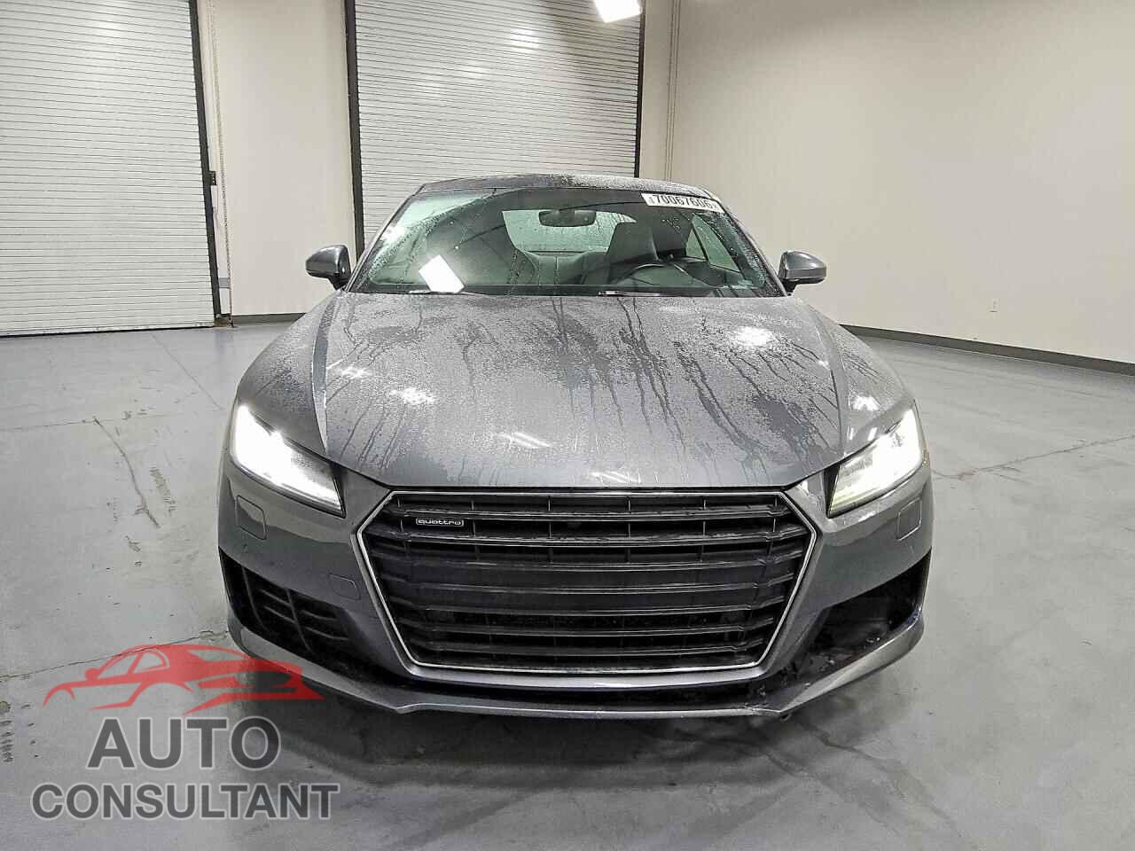 AUDI TT 2018 - TRUC5AFV8J1014804