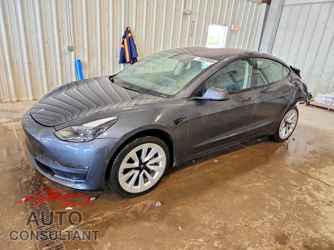 TESLA MODEL 3 2022 - 5YJ3E1EB3NF247066