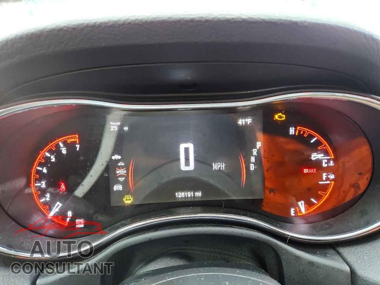 DODGE DURANGO 2018 - 1C4RDJAG3JC242990