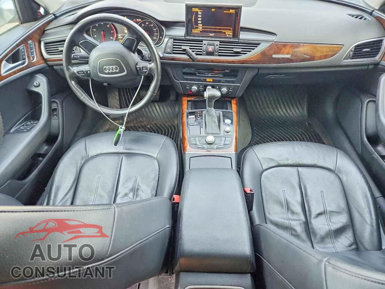 AUDI A6 2013 - WAUGFAFC7DN074011