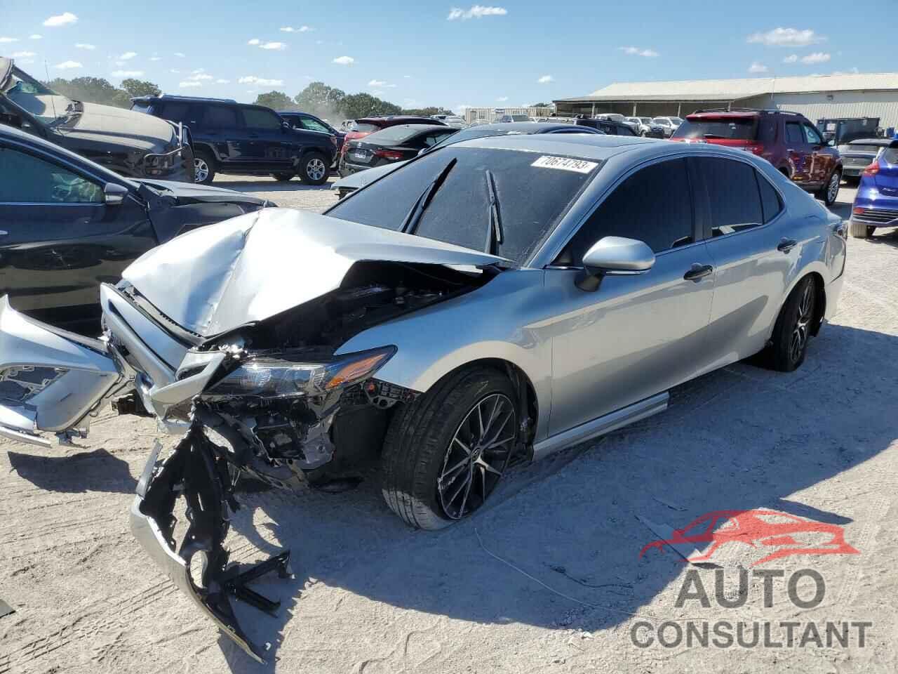 TOYOTA CAMRY 2021 - 4T1G11AK9MU564449