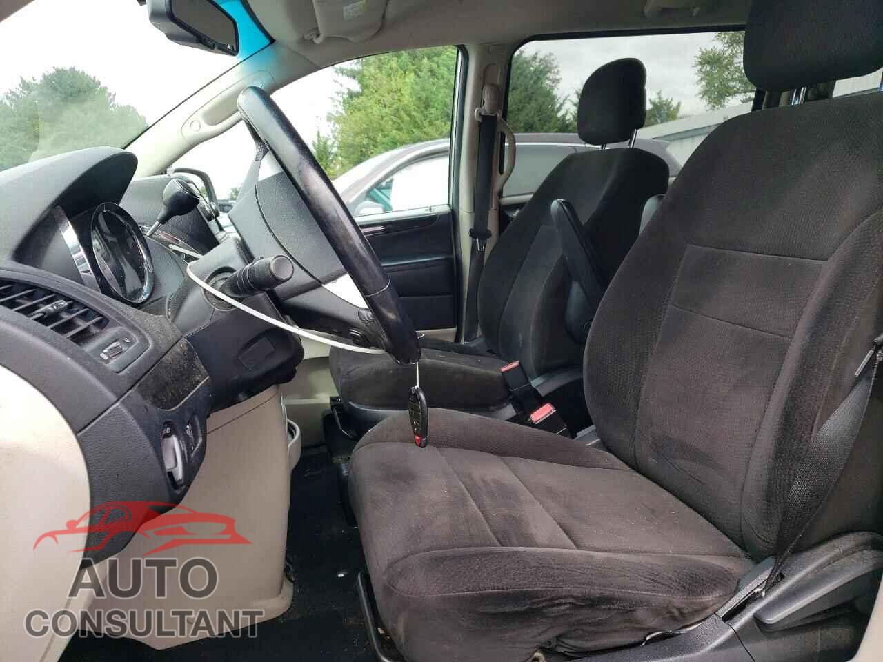 DODGE CARAVAN 2013 - 2C4RDGBG1DR600925