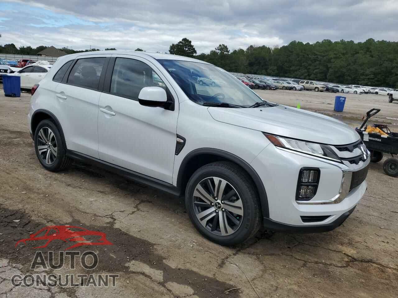 MITSUBISHI OUTLANDER 2023 - JA4ARUAU1PU003473