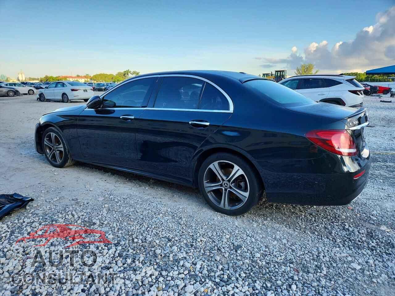 MERCEDES-BENZ E-CLASS 2018 - WDDZF4KB5JA364654