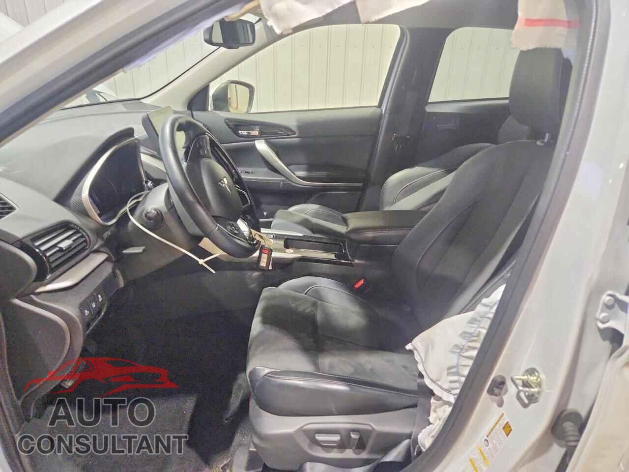 MITSUBISHI ECLIPSE 2025 - JA4ATWAA1SZ026590