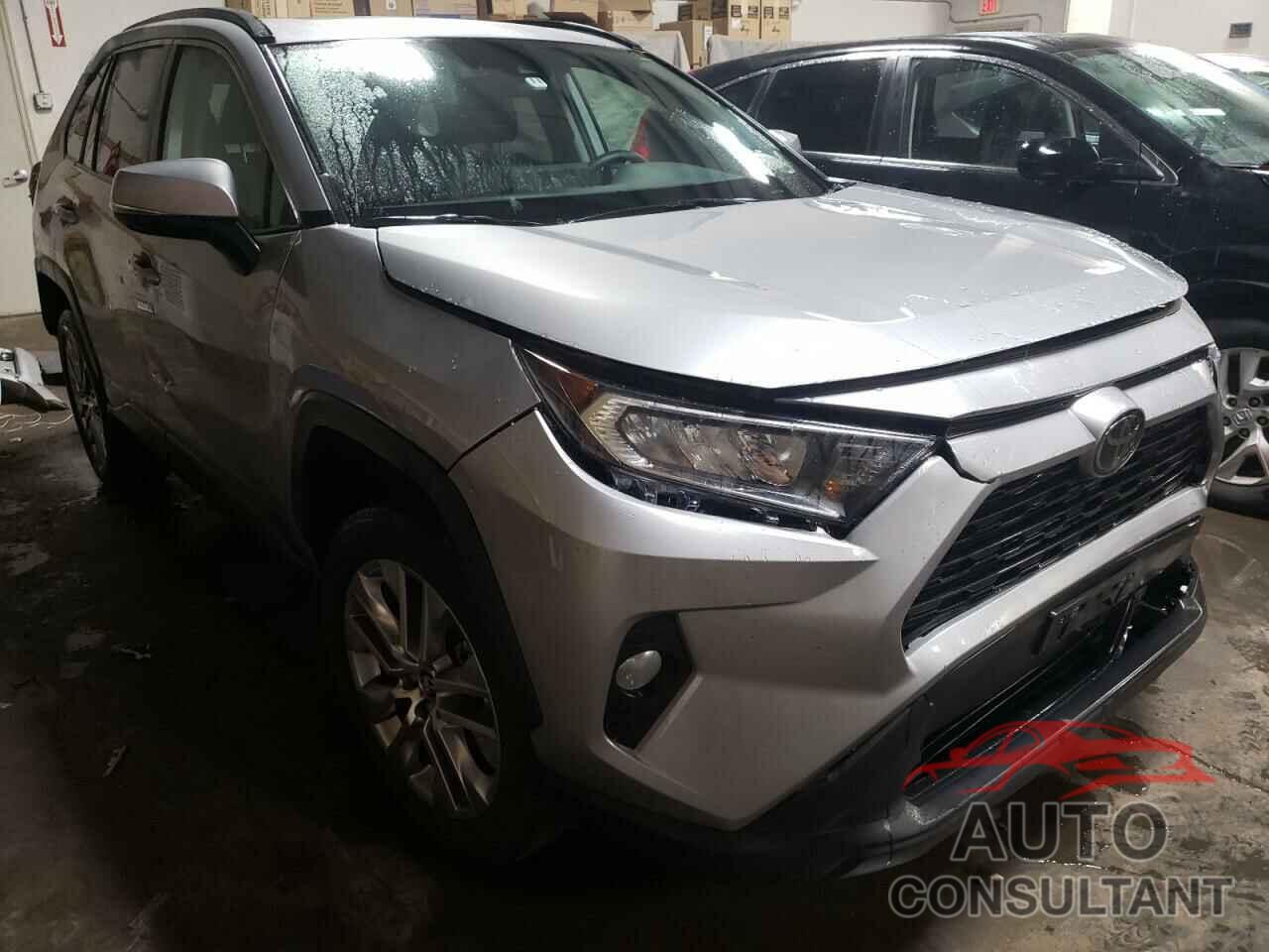 TOYOTA RAV4 2021 - 2T3A1RFV2MC154172