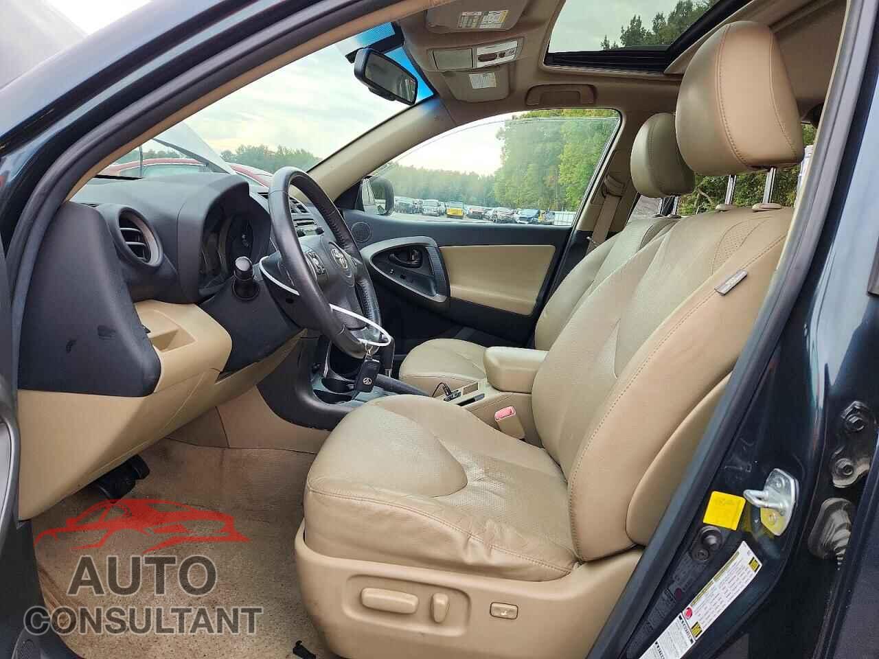 TOYOTA RAV4 2012 - 2T3DF4DV9CW193827