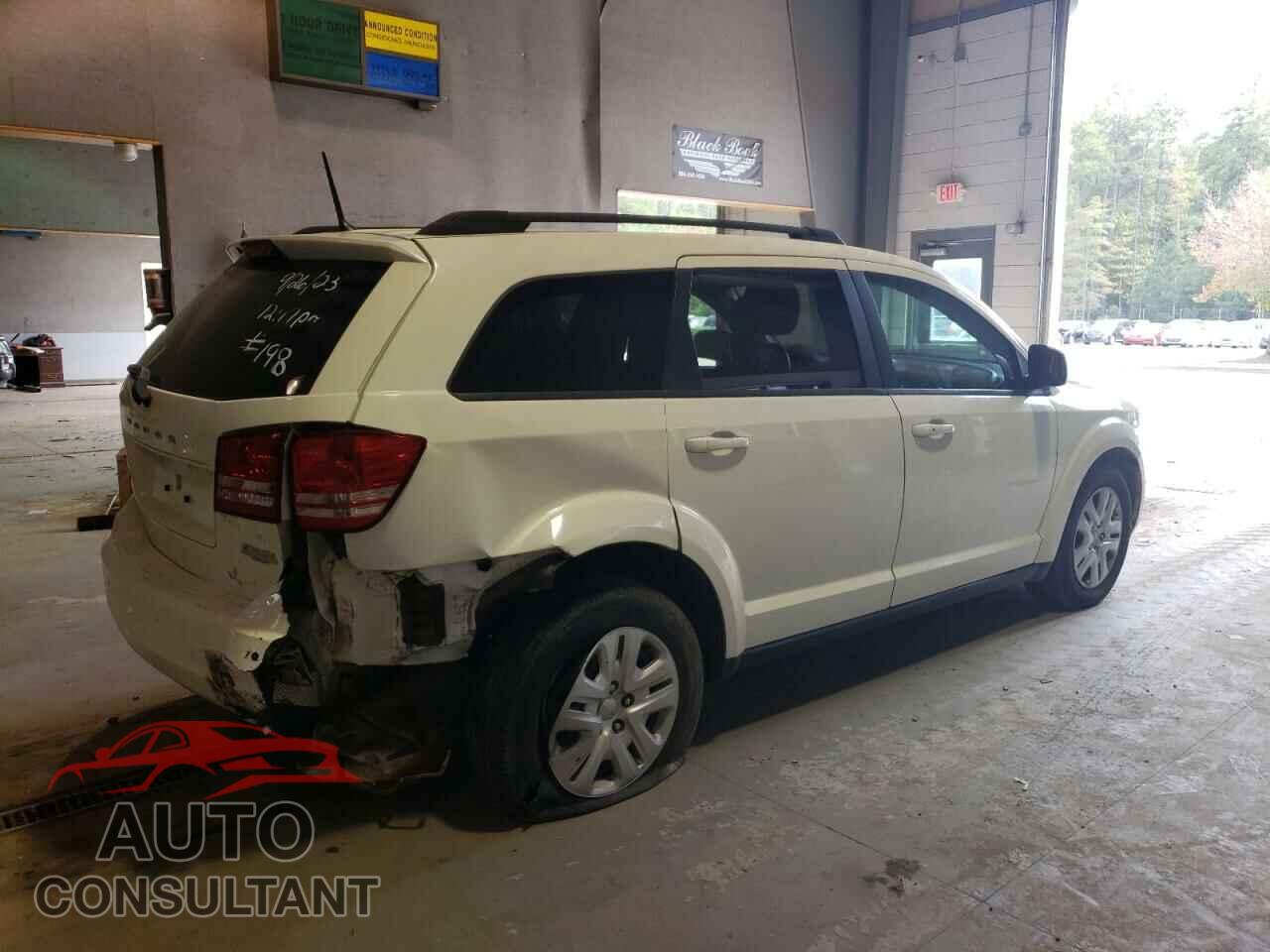 DODGE JOURNEY 2020 - 3C4PDCAB0LT232352