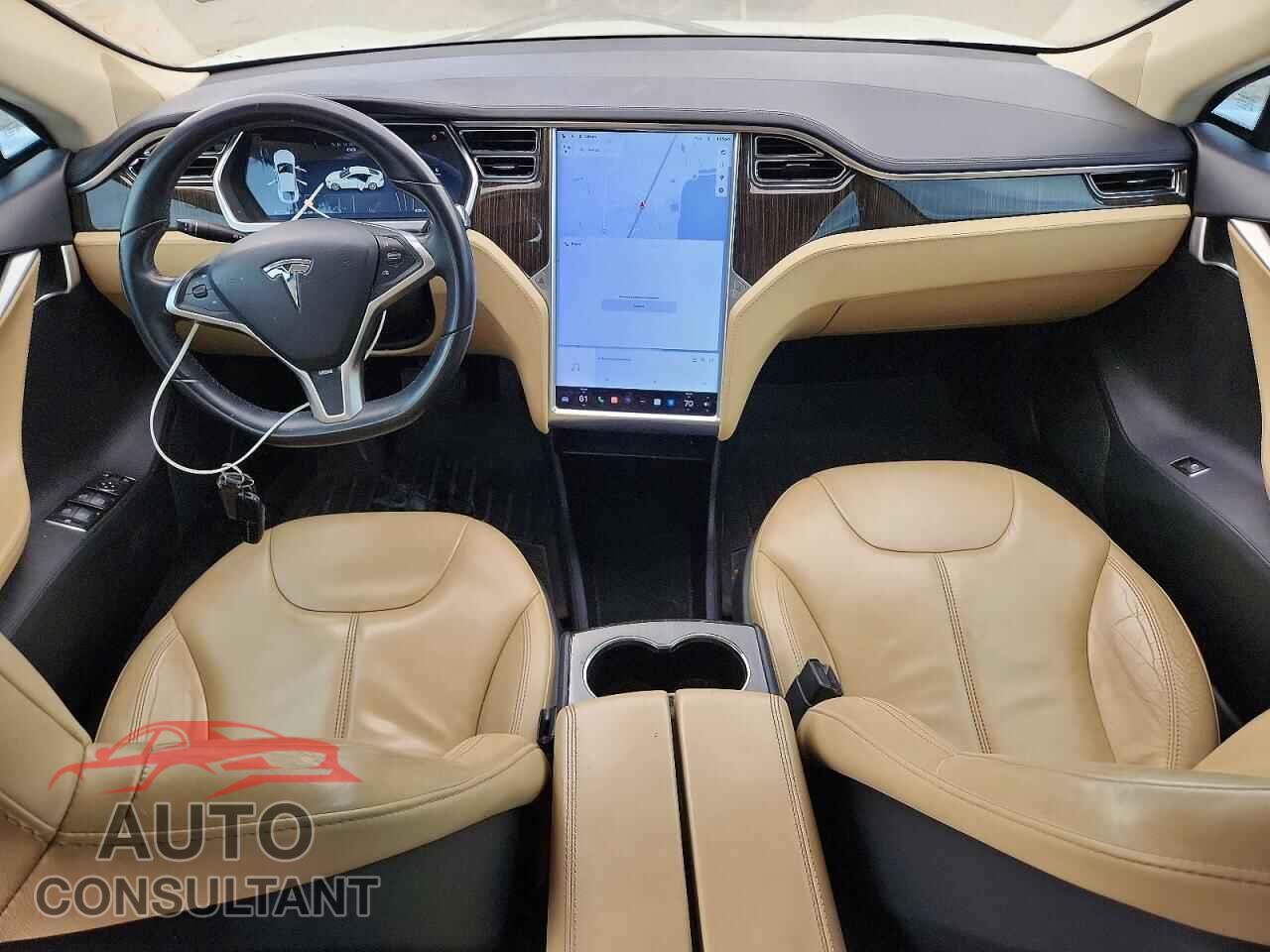 TESLA MODEL S 2013 - 5YJSA1AC1DFP10231