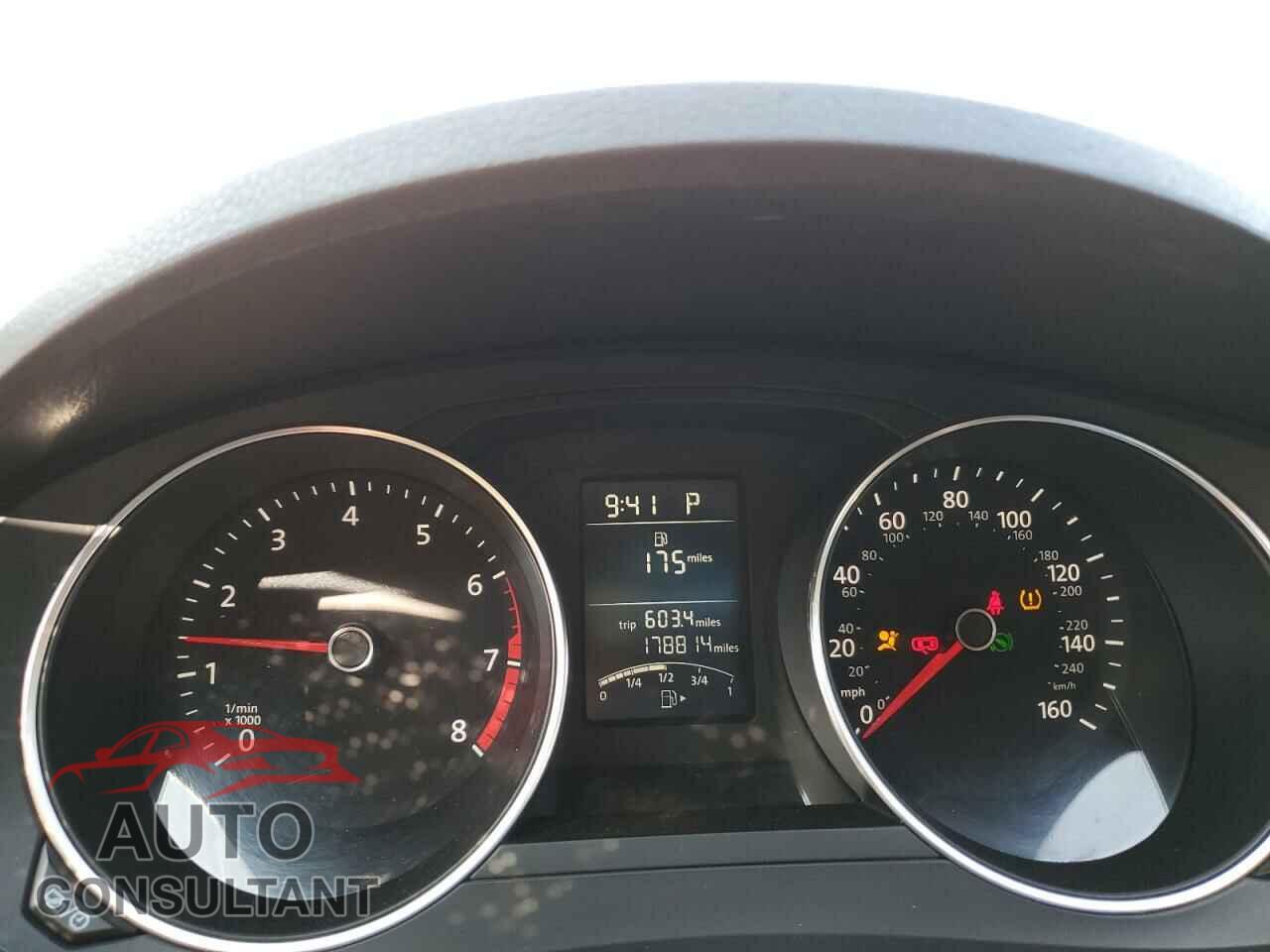 VOLKSWAGEN JETTA 2017 - 3VW2B7AJ7HM324488