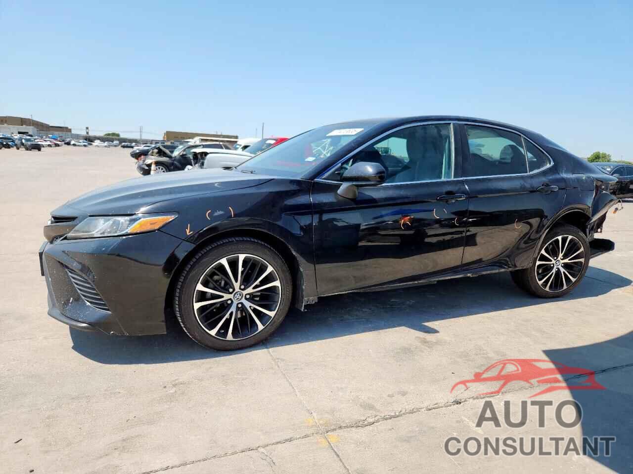 TOYOTA CAMRY 2018 - 4T1B11HKXJU593311