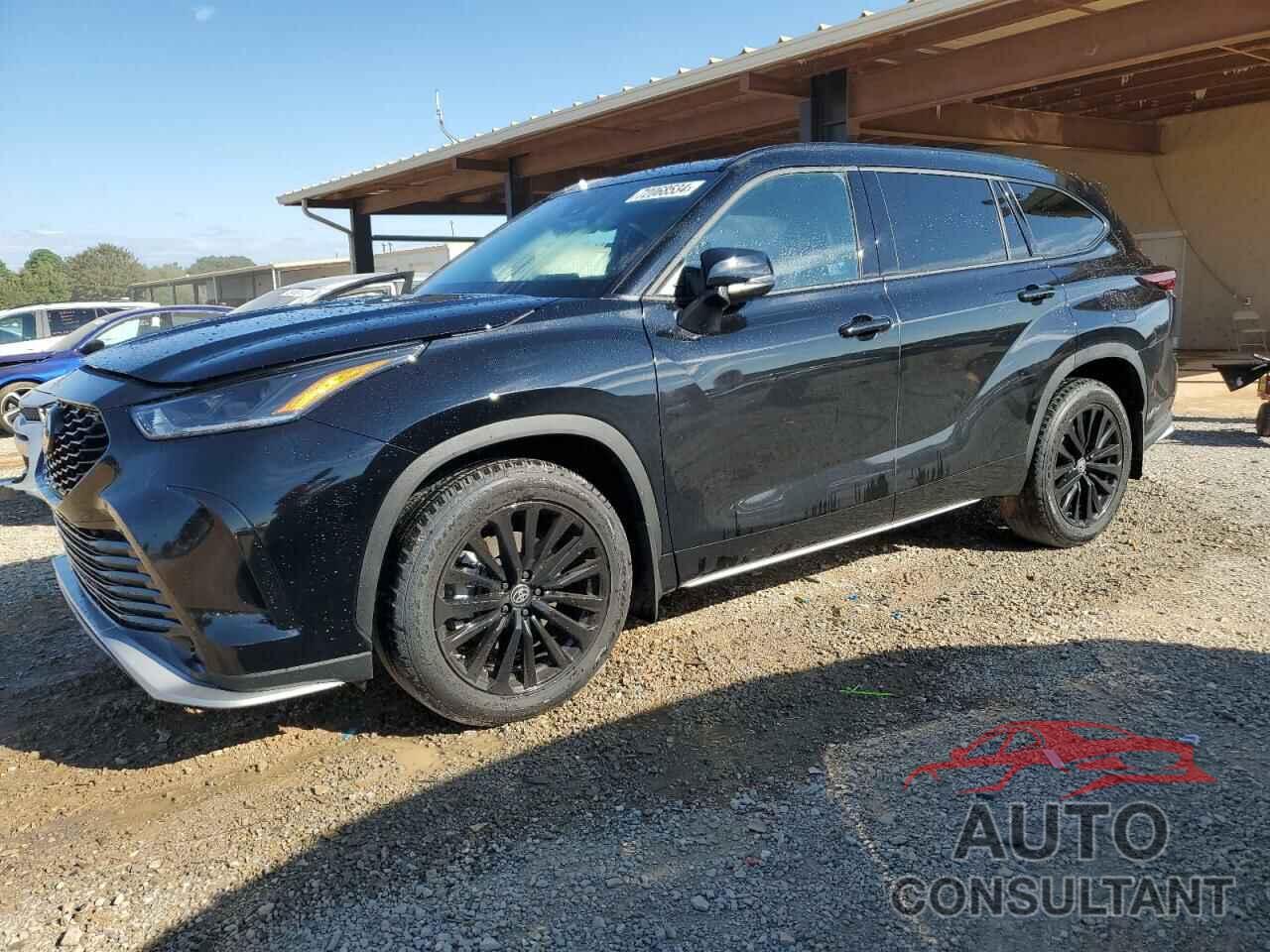 TOYOTA HIGHLANDER 2024 - 5TDKDRAH1RS548458