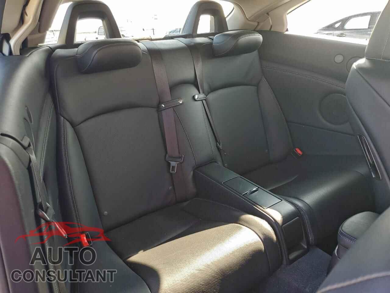 LEXUS IS 2015 - JTHFF2C29F2533333
