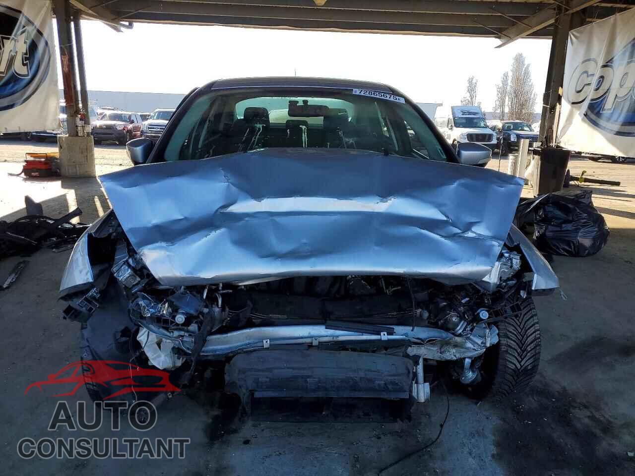FORD FOCUS 2017 - 1FADP3F21HL215619