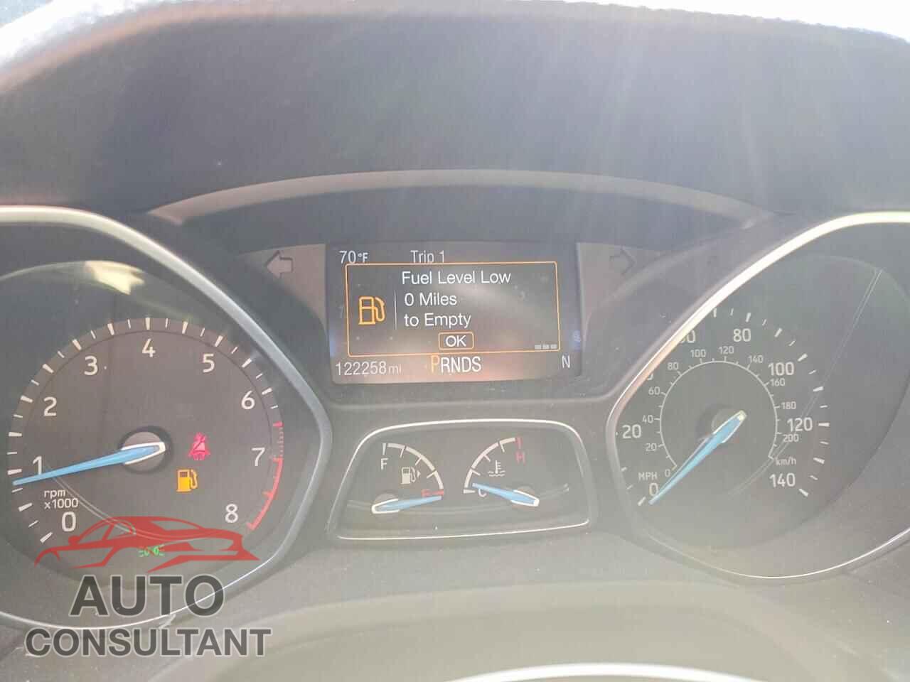 FORD FOCUS 2017 - 1FADP3H29HL302858