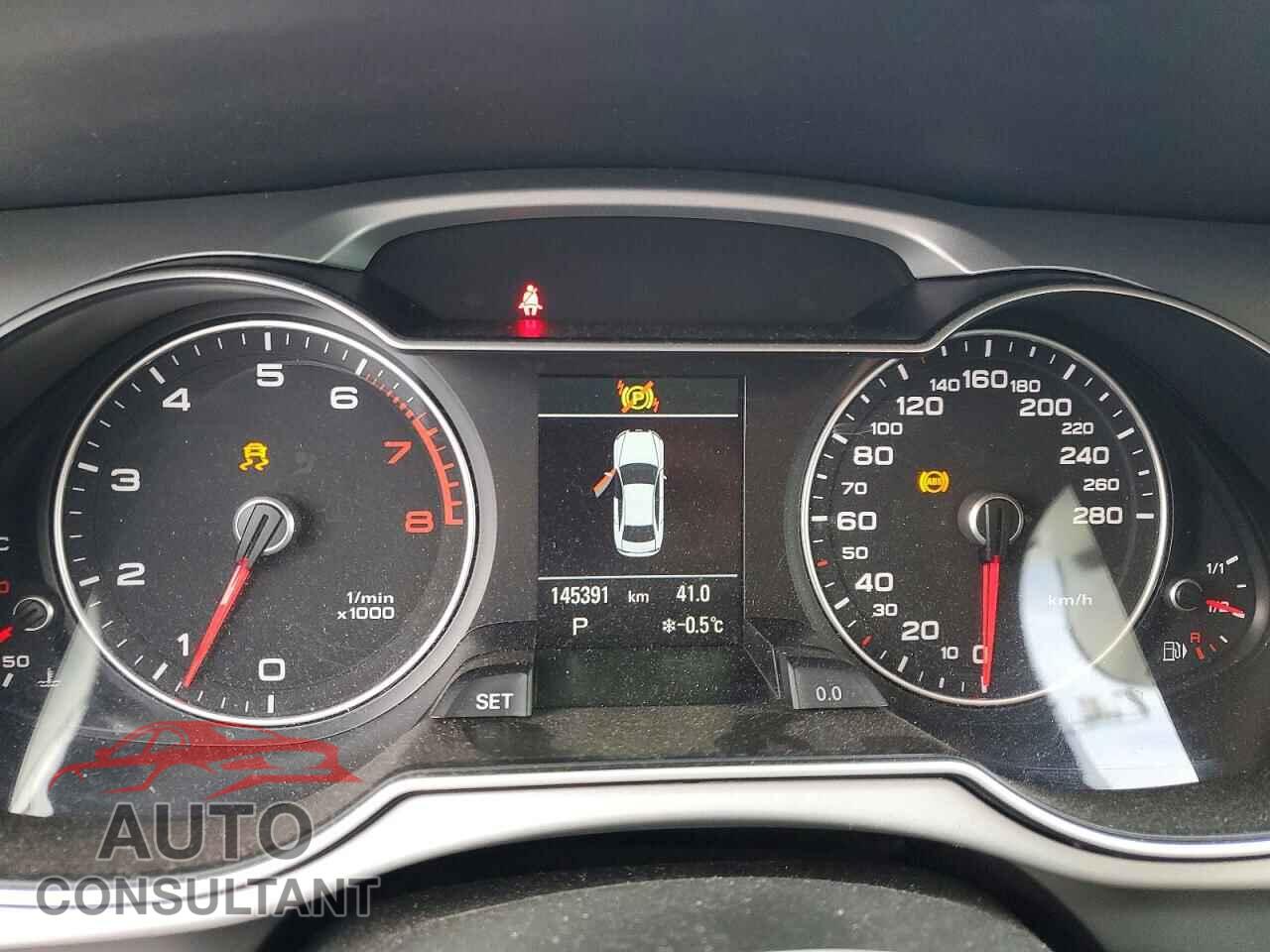 AUDI A4 2015 - WAUFFCFL2FN043694