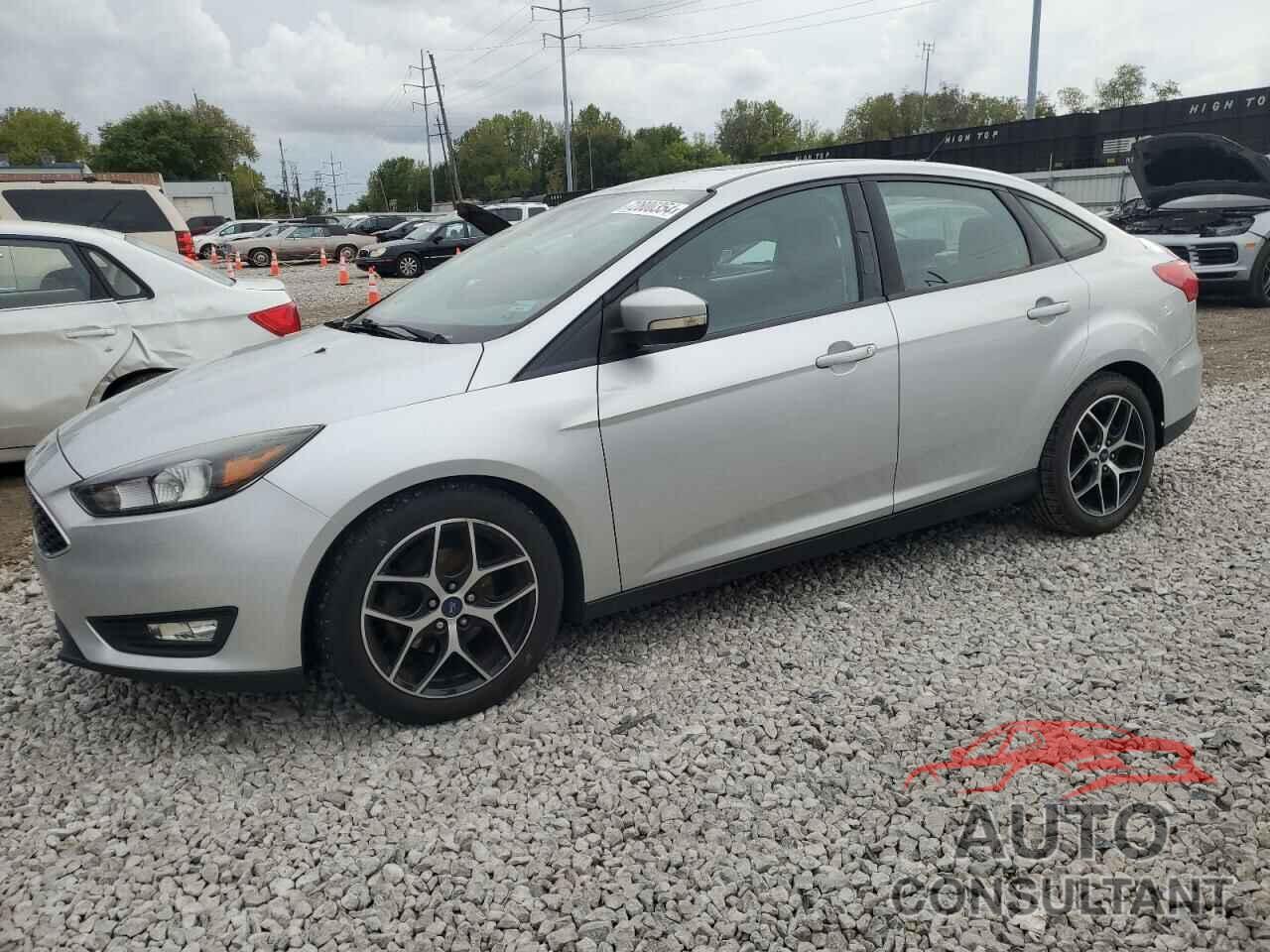 FORD FOCUS 2018 - 1FADP3H23JL203314