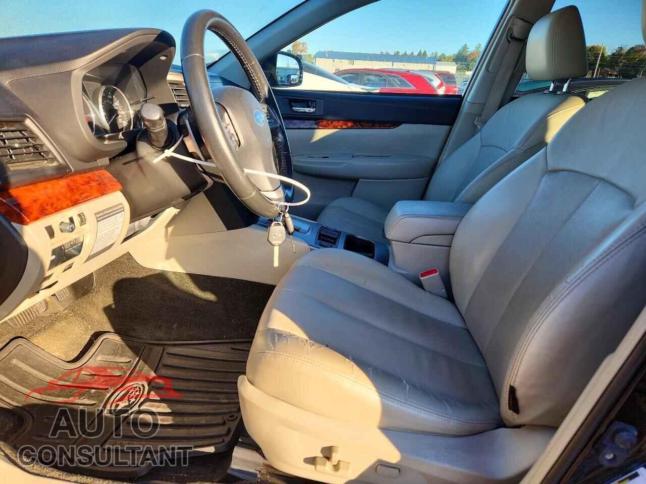 SUBARU OUTBACK 2012 - 4S4BRDKC2C2268694