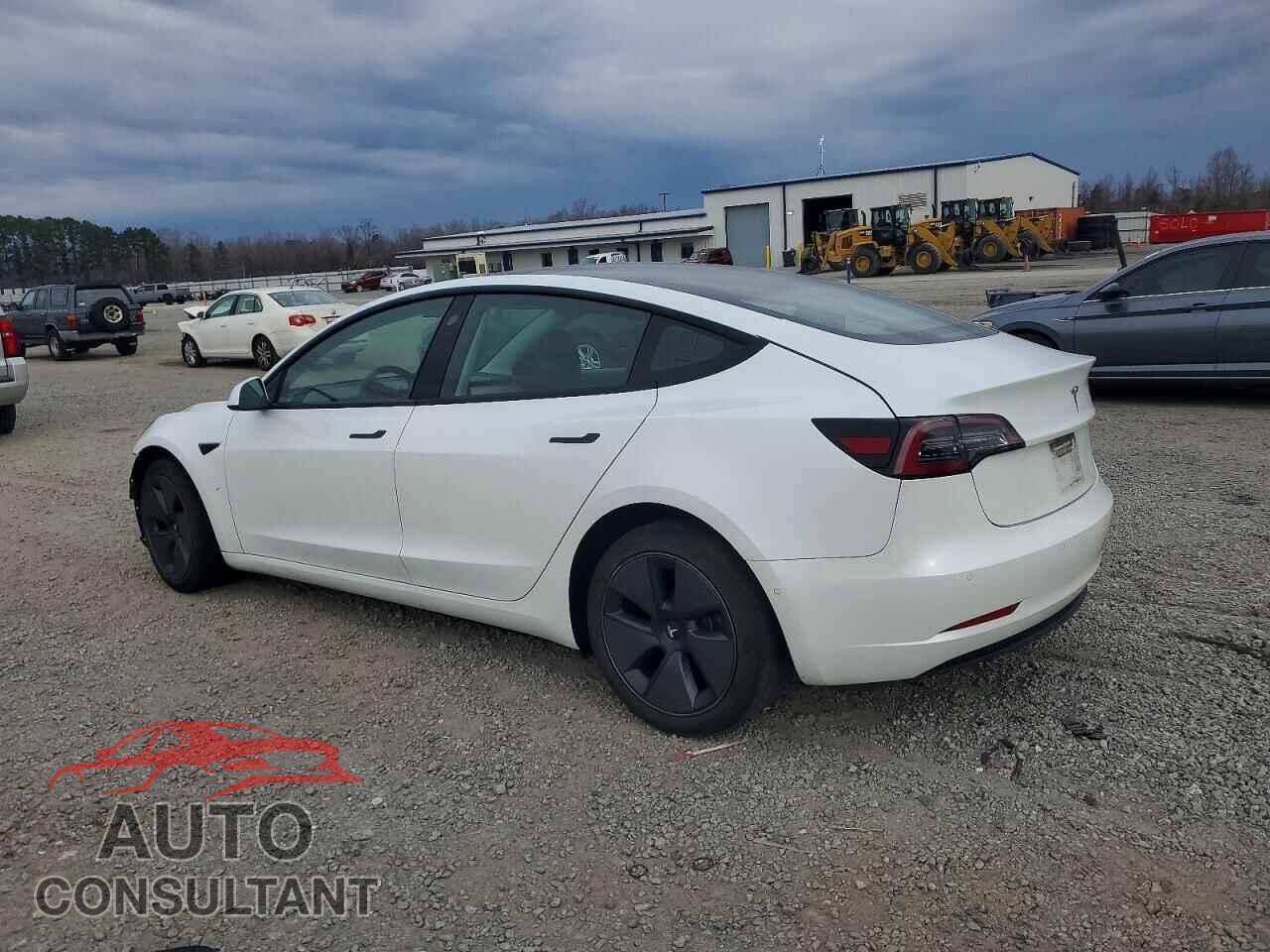 TESLA MODEL 3 2021 - 5YJ3E1EA7MF852083