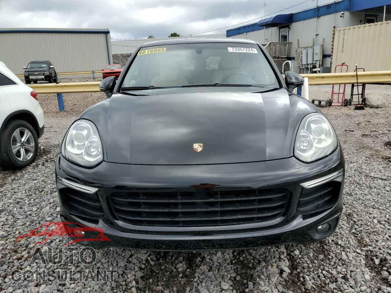 PORSCHE CAYENNE 2016 - WP1AA2A22GKA08109