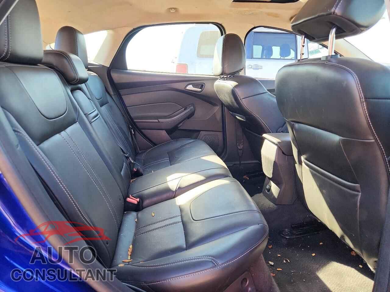 FORD FOCUS 2013 - 1FADP3K21DL275514