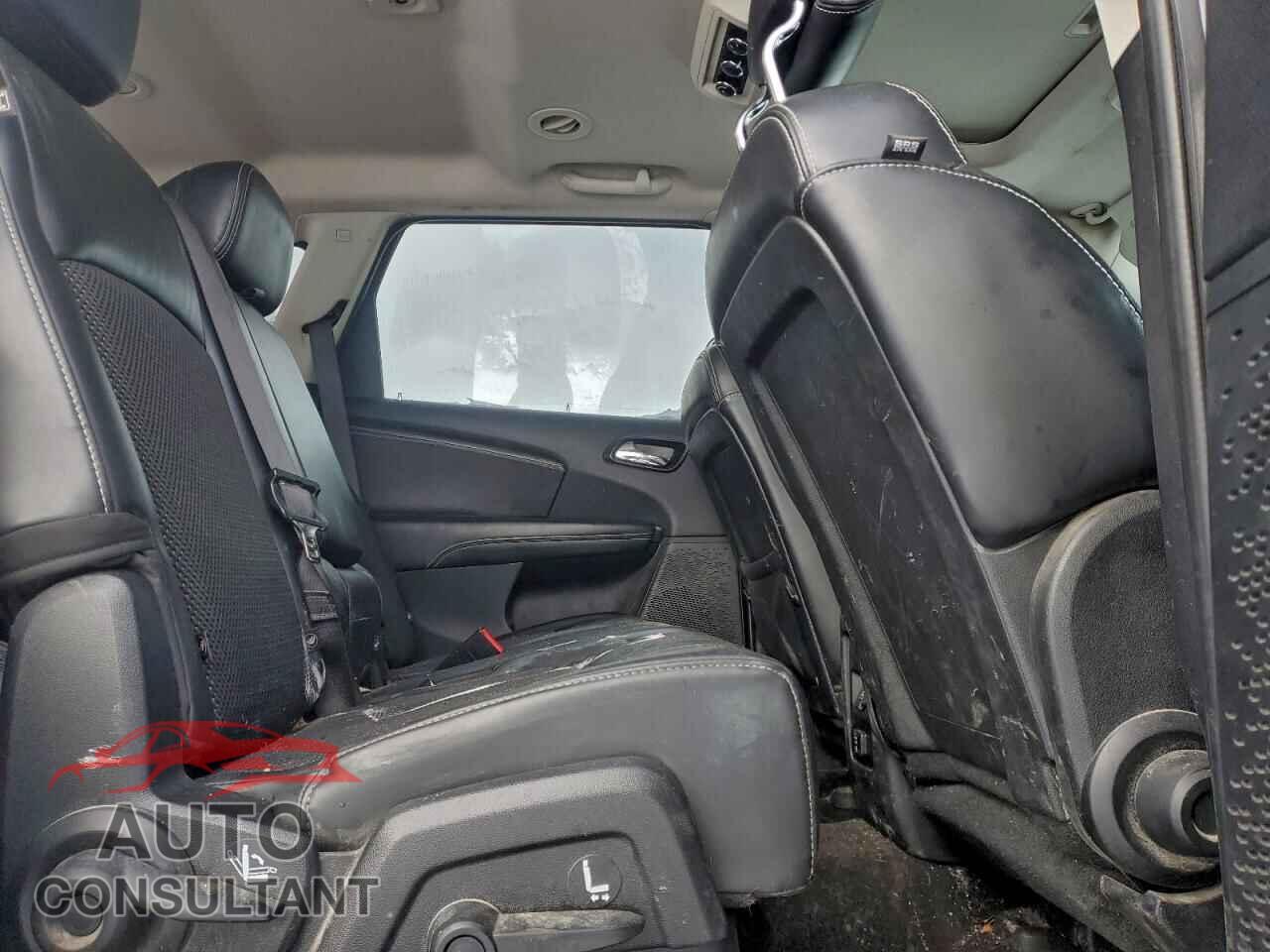 DODGE JOURNEY 2015 - 3C4PDCGG2FT560699