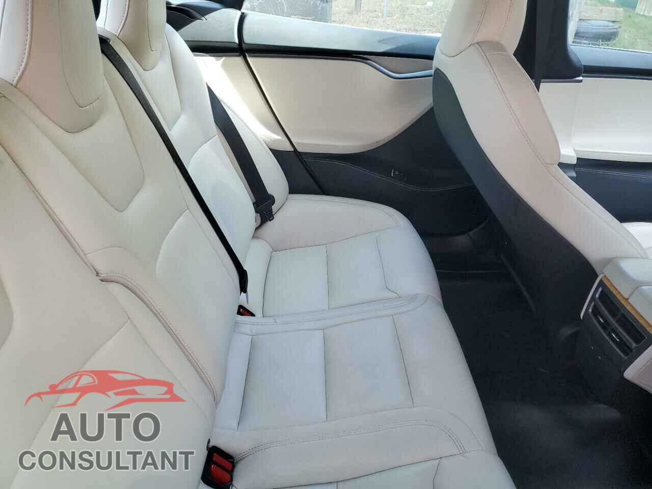 TESLA MODEL S 2021 - 5YJSA1E29MF419106