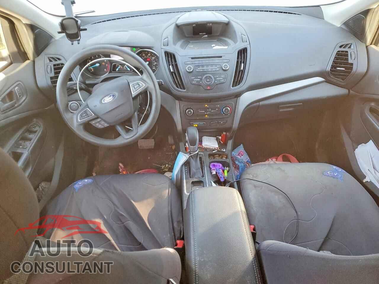 FORD ESCAPE 2017 - 1FMCU0F72HUB40251