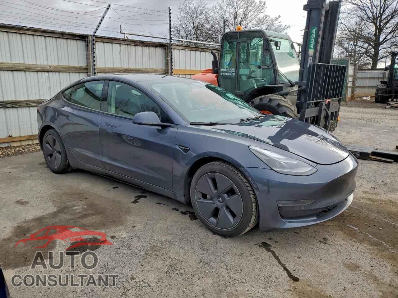 TESLA MODEL 3 2022 - 5YJ3E1EA9NF372502