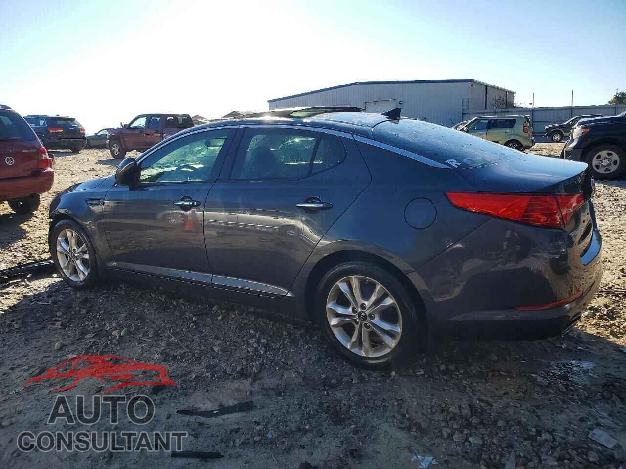 KIA OPTIMA 2011 - KNAGN4A76B5121475