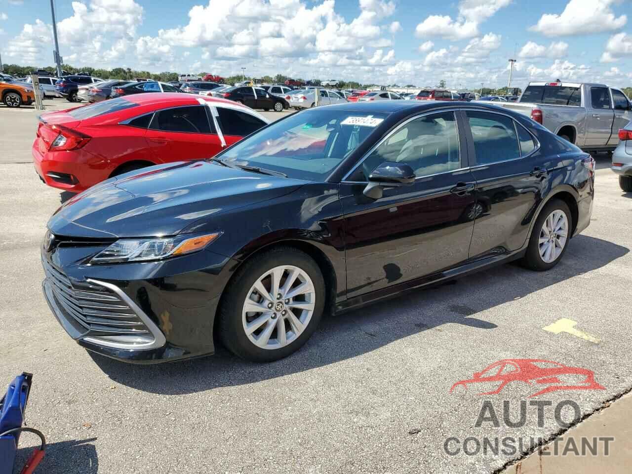 TOYOTA CAMRY 2022 - 4T1C11AK6NU716994