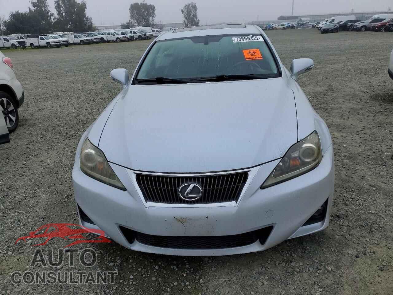 LEXUS IS 2011 - JTHBF5C29B5143406