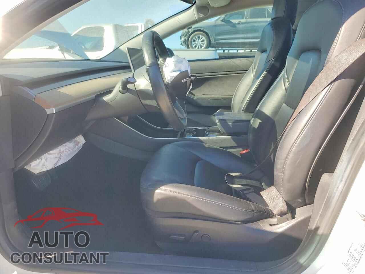 TESLA MODEL 3 2018 - 5YJ3E1EB9JF067746