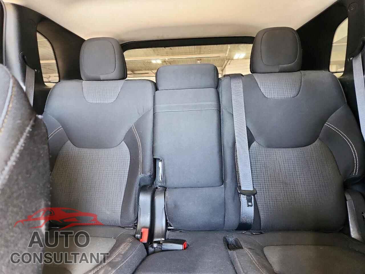 JEEP CHEROKEE 2015 - 1C4PJMCS5FW774654