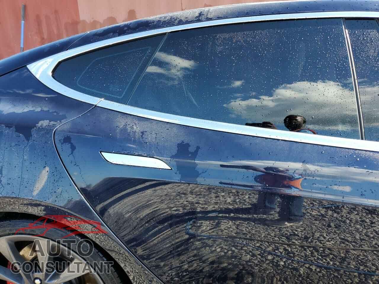TESLA MODEL S 2015 - 5YJSA4H47FF083554